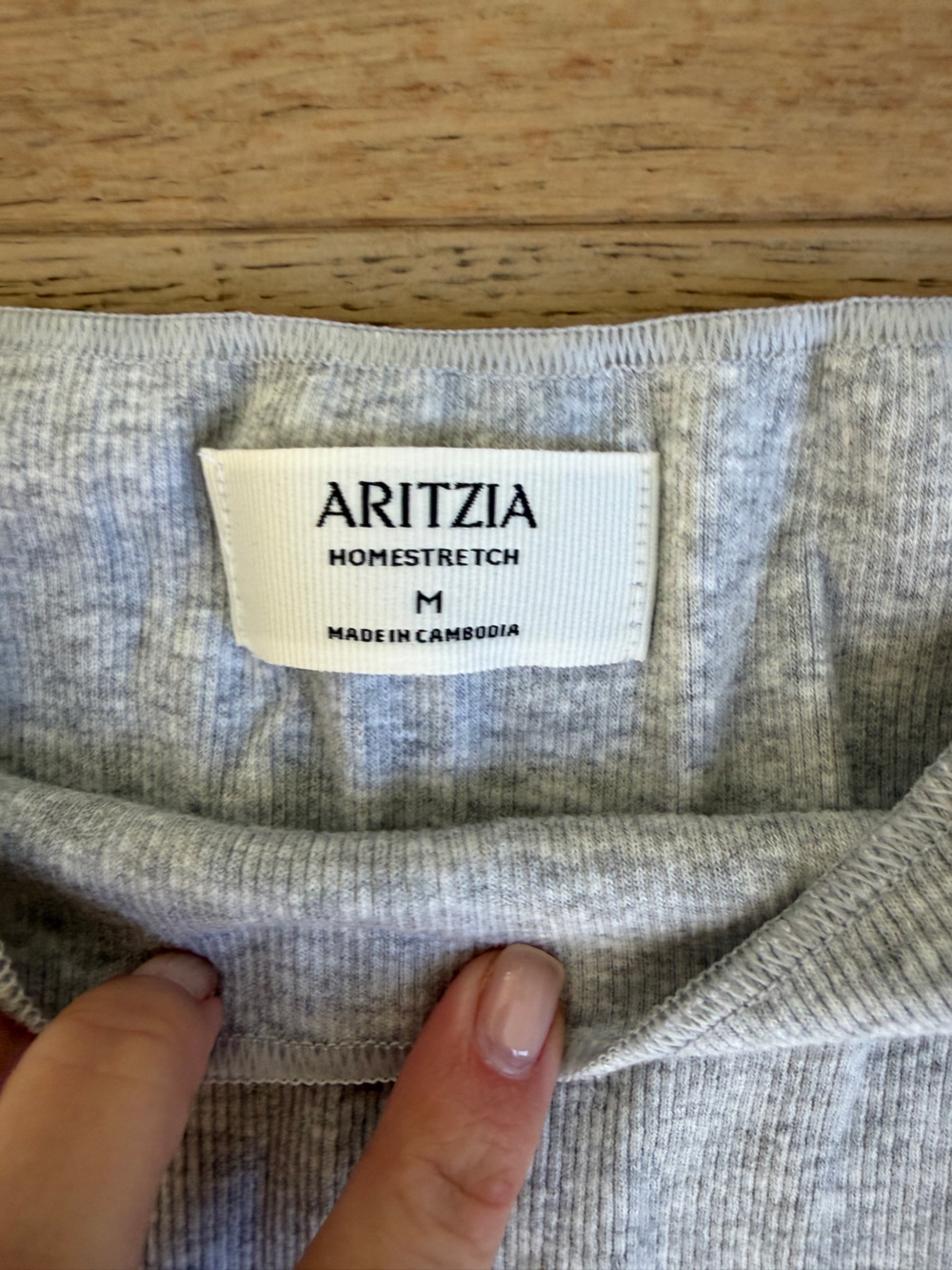 Aritzia Women’s Heather Gray Ribbed Boatneck tee